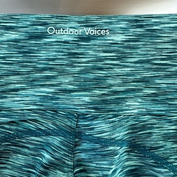 NWT Outdoor Voices Flow 7" Short in Patina Mix XXS - Picture 5 of 5